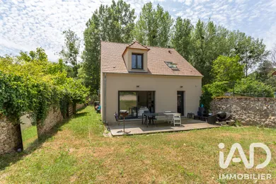 Traditional house in Le Val-Saint-Germain (91530)
