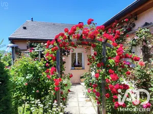 Detached house in Monts-de-random (48700)