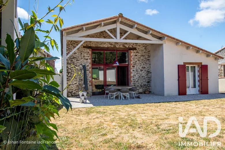 Maison 4 pièces 117 m² · à La Copechagnière · 117 m² · 248 000 €