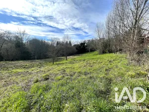 Terrain à bâtir à Artigues-près-Bordeaux (33370)