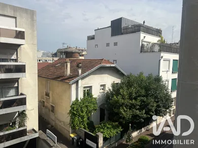Appartement à Issy-les-Moulineaux (92130)
