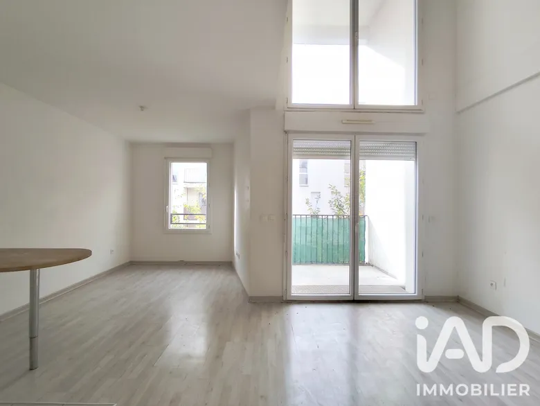 Appartement 3 pièces 64 m² · à Ris-Orangis · 64,4 m² · 184 000 €