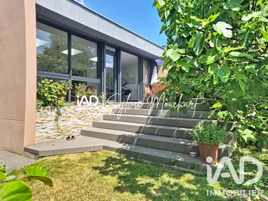 House in Les Clayes-sous-Bois (78340)