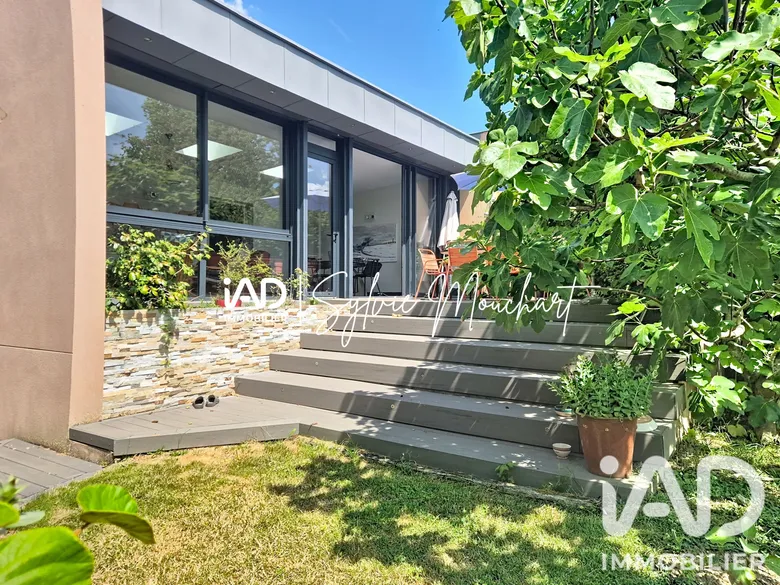 Maison 5 pièces 130 m² · à Les Clayes-sous-Bois · 130 m² · 510 000 €