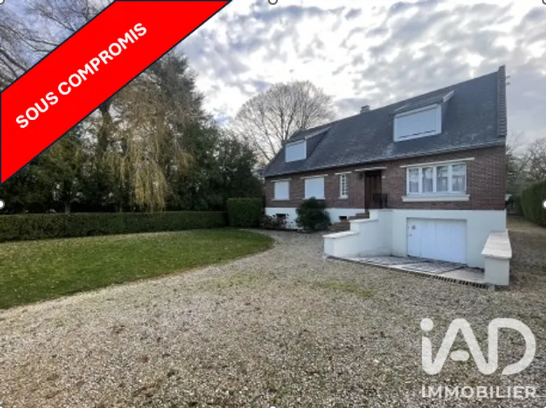 Maison 7 pièces 134 m² · à Féchain · 134 m² · 249 500 €