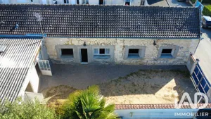 Traditional house in Chinon (37500)