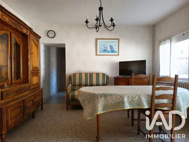 Traditional house in Chinon (37500)
