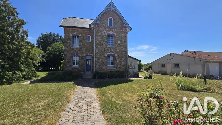 Maison 5 pièces 142 m² · à Vitry-le-François · 142 m² · 260 000 €