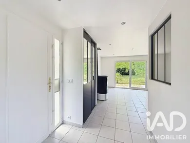 Pavillon à La Chapelle-sur-Oreuse (89260)