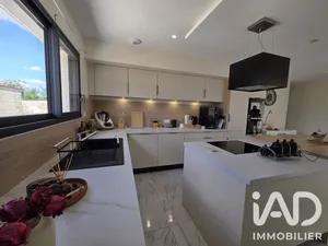 Maison à Neuilly-Crimolois (21800)