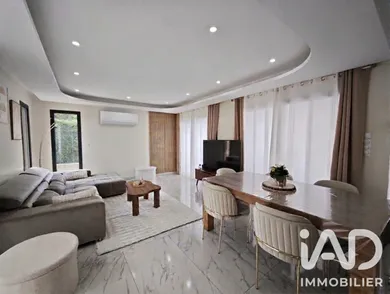Maison à Neuilly-Crimolois (21800)