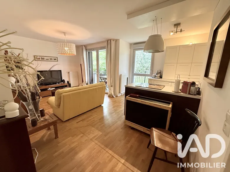 Appartement 3 pièces 62 m² · à Étiolles · 62,3 m² · 240 000 €