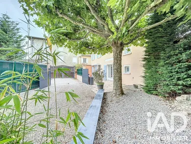 Maison traditionnelle à Taluyers (69440)