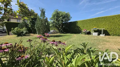 Maison traditionnelle à Marolles-sur-Seine (77130)