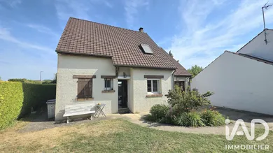 Maison traditionnelle à Marolles-sur-Seine (77130)
