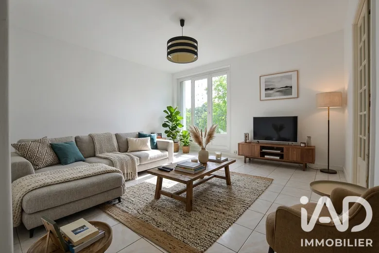 Appartement 3 pièces 56 m² · à Carrières-sous-Poissy · 56,1 m² · 179 000 €