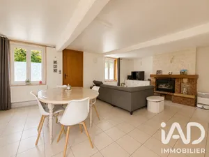 House in Avesnes-le-Comte (62810)