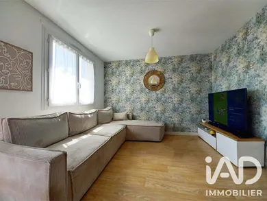 Apartment in Niort (79000)