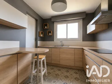 Apartment in Niort (79000)