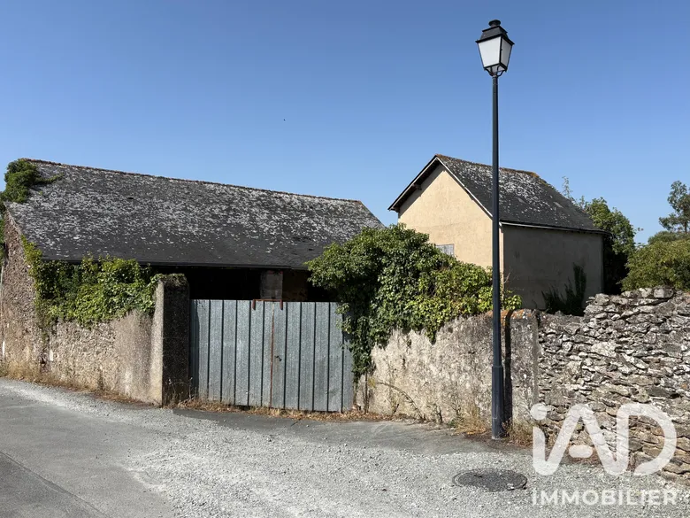 Maison 5 pièces 300 m² · à Beaulieu-sur-Layon · 300 m² · 126 600 €
