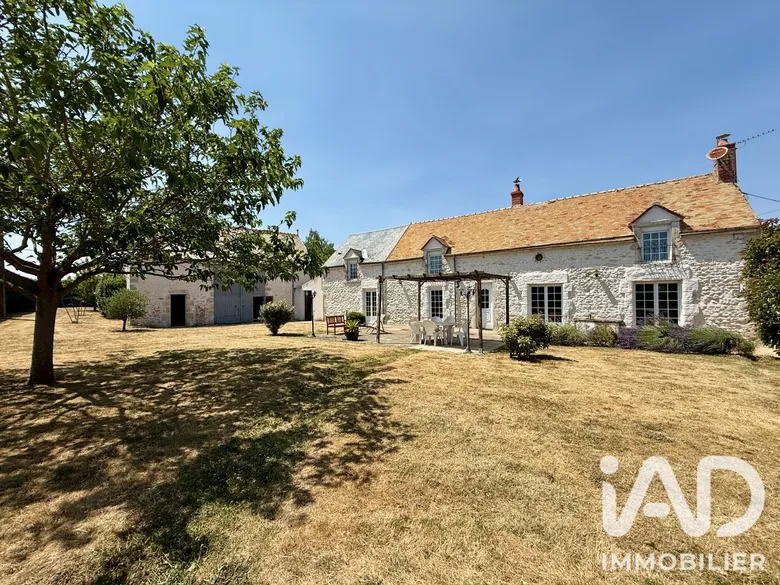 Maison 6 pièces 175 m² · à Binas · 175 m² · 260 000 €