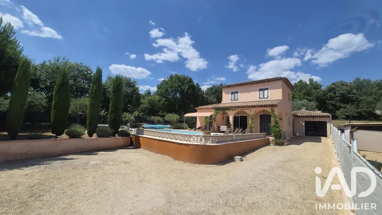 Maison 4 pièces 105 m² · à Régusse · 105 m² · 445 000 €