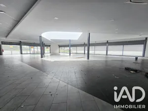 Commercial in Hénin-Beaumont (62110)