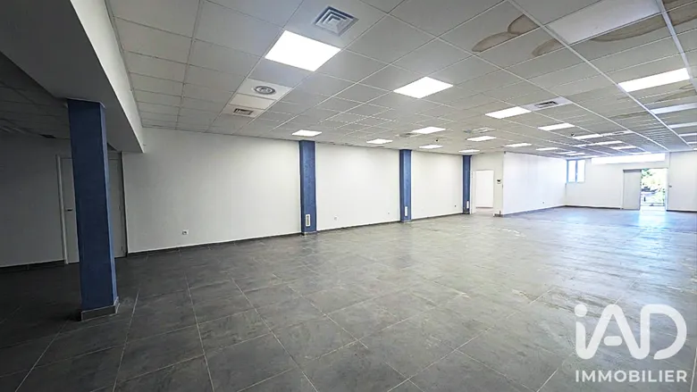 Immeuble 274 m² · à Clichy-sous-Bois · 274 m² · 299 000 €