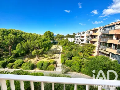 Appartement à Fréjus (83600)