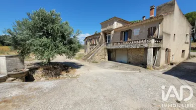 Domaine à Ménerbes (84560)