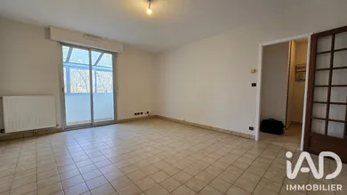 Apartment in Niort (79000)