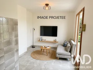 Apartment in Mantes-la-Ville (78711)