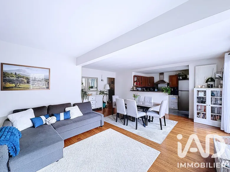 Appartement 4 pièces 67 m² · à Rueil-Malmaison · 67 m² · 325 000 €