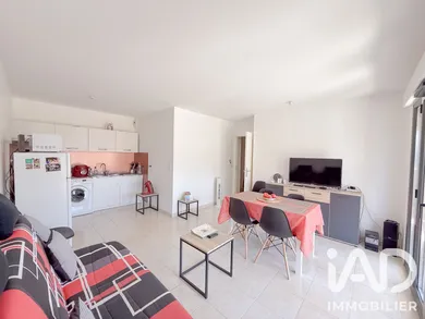Appartement à Saint-Maximin-la-Sainte-Baume (83470)