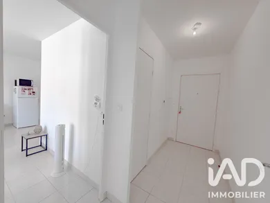 Appartement à Saint-Maximin-la-Sainte-Baume (83470)