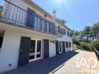 Maison traditionnelle à Carqueiranne (83320)