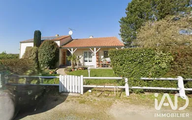 Maison à Essarts en Bocage (85140)