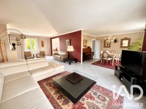 House in Chatou (78400)