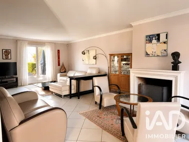 Maison à Chatou (78400)