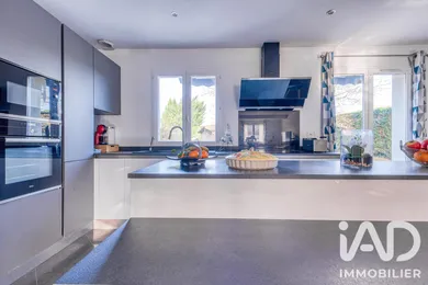 House in Isles-lès-Villenoy (77450)