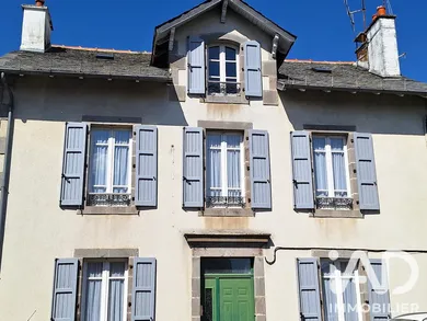 Maison de ville à Arpajon-sur-Cère (15130)