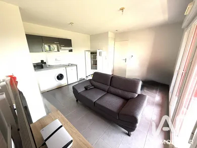 Apartment in Royan (17200)