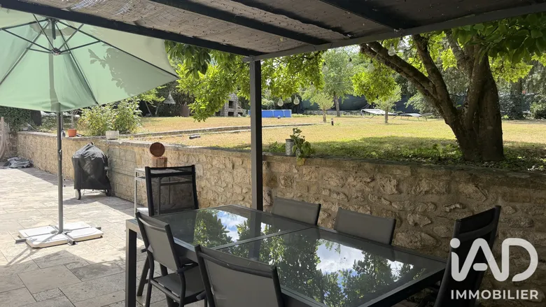 Maison 8 pièces 160 m² · à Valence-en-Brie · 160 m² · 325 000 €