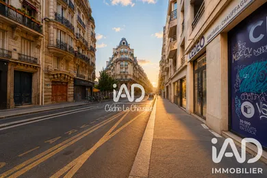 Parking in Paris (75018)