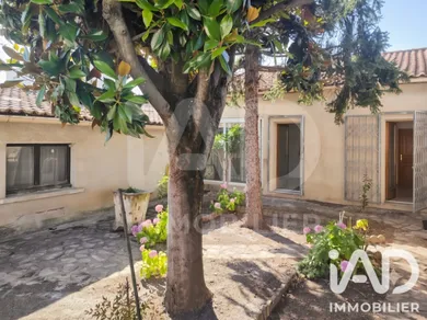 House in Nîmes (30900)