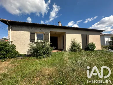 House in Bias (47300)