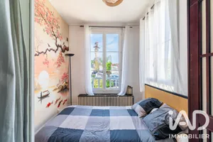 Apartment in Verneuil-sur-Seine (78480)