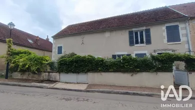 Maison de village à Mailly-la-Ville (89270)