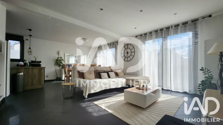 Maison 6 pièces 112 m² · à Gretz-Armainvilliers · 112 m² · 359 000 €