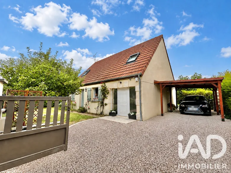 Maison 5 pièces 115 m² · à Saint-Jean-de-la-Ruelle · 115,4 m² · 260 000 €